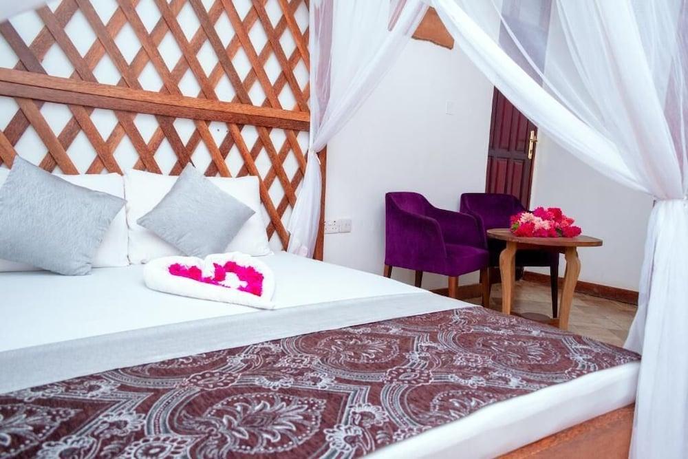 โรงแรมอัล มานาร์ Zanzibar ภายนอก รูปภาพ