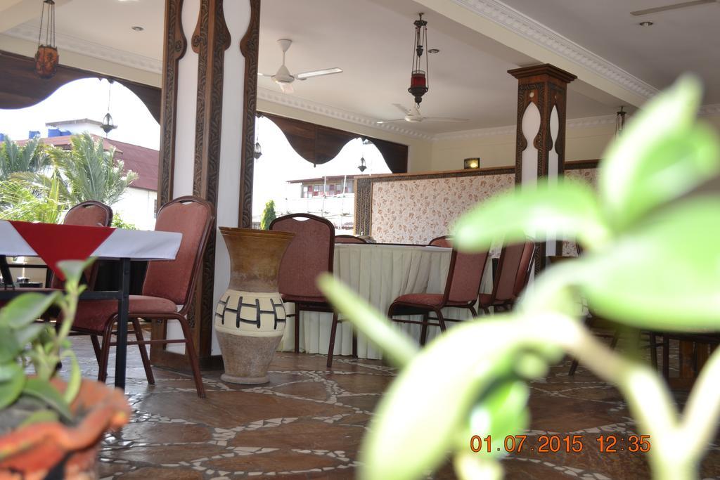 โรงแรมอัล มานาร์ Zanzibar ภายนอก รูปภาพ
