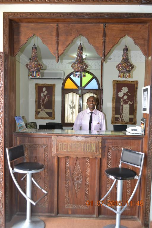 โรงแรมอัล มานาร์ Zanzibar ภายนอก รูปภาพ