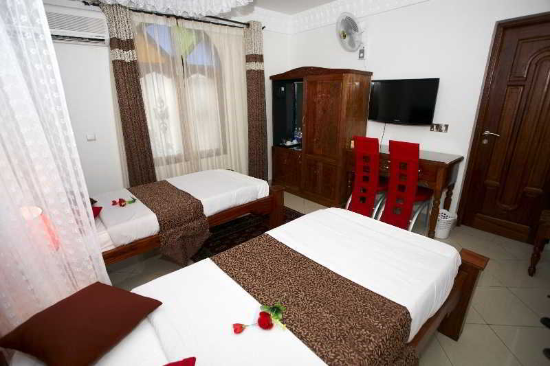 โรงแรมอัล มานาร์ Zanzibar ภายนอก รูปภาพ