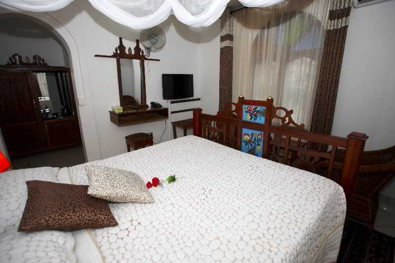 โรงแรมอัล มานาร์ Zanzibar ภายนอก รูปภาพ